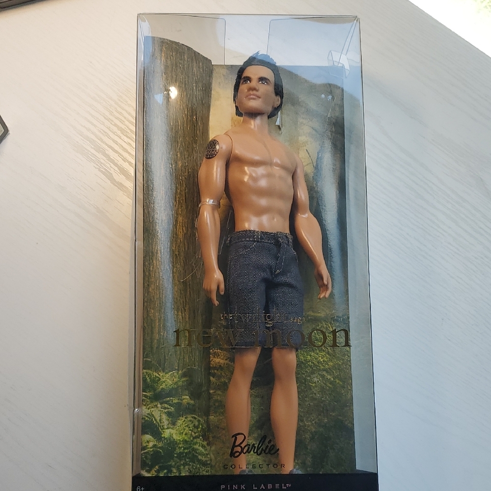 Twilight NEW MOON JACOB Collector Doll